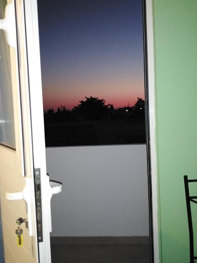 Vicky'S Apartment Near To The Airport Ολόκληρο Διαμέρισμα Antimachia Eksteriør billede