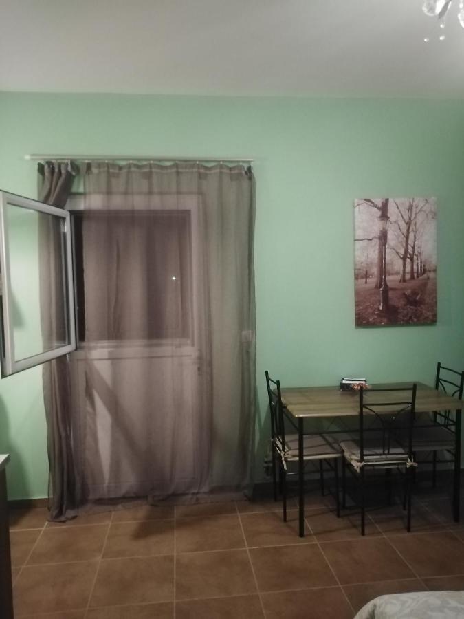 Vicky'S Apartment Near To The Airport Ολόκληρο Διαμέρισμα Antimachia Eksteriør billede